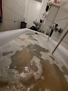 Snapshot of Jerryeno chatting on 03-18-26, 10:02 Jerryeno online show from 03-18-26, 10:02