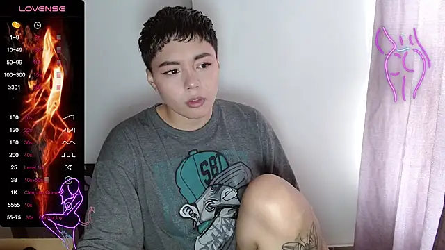 TRIXIE TANG28 online show from 02-23-25, 05:29