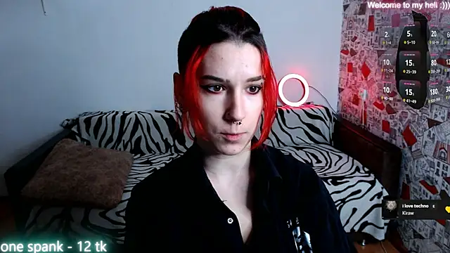 Snapshot of Miya_Wey_ chatting on 12-07-24, 01:18 Miya Wey online show from 12-07-24, 01:18