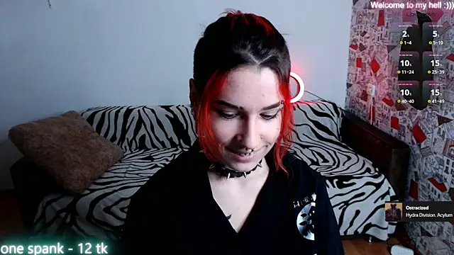 Snapshot of Miya_Wey_ chatting on 12-13-24, 01:01 Miya Wey online show from 12-13-24, 01:01