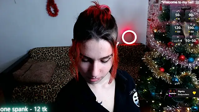 Snapshot of Miya_Wey_ chatting on 12-26-24, 12:05 Miya Wey online show from 12-26-24, 12:05