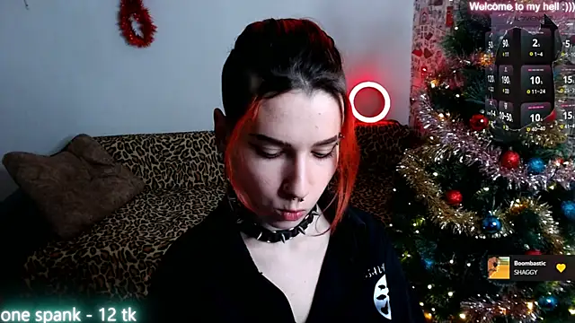 Snapshot of Miya_Wey_ chatting on 12-27-24, 03:15 Miya Wey online show from 12-27-24, 03:15