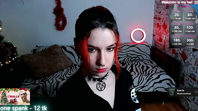 Snapshot of Miya_Wey_ chatting on 01-11-25, 02:36 Miya Wey online show from 01-11-25, 02:36