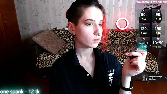 Snapshot of Miya_Wey_ chatting on 02-28-25, 12:20 Miya Wey online show from 02-28-25, 12:20