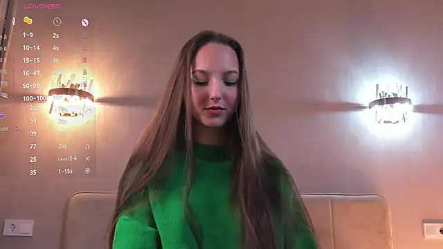 Snapshot of PetraBawden chatting on 10-19-25, 08:15 PetraBawden online show from 10-19-25, 08:15