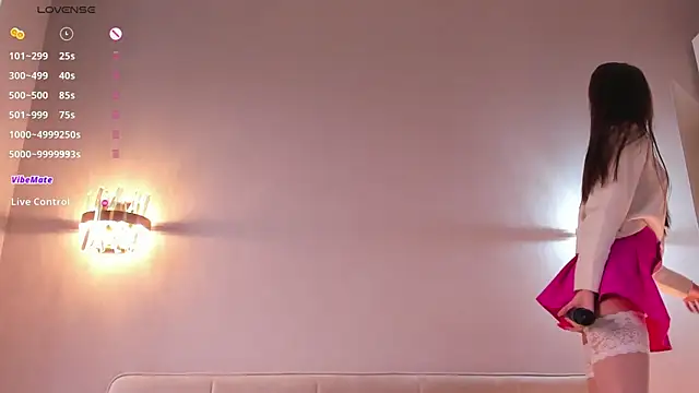 Snapshot of PetraBawden chatting on 10-23-25, 08:35 PetraBawden online show from 10-23-25, 08:35