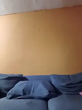 Snapshot of lp31427 chatting on 09-21-25, 11:01 lp31427 online show from 09-21-25, 11:01