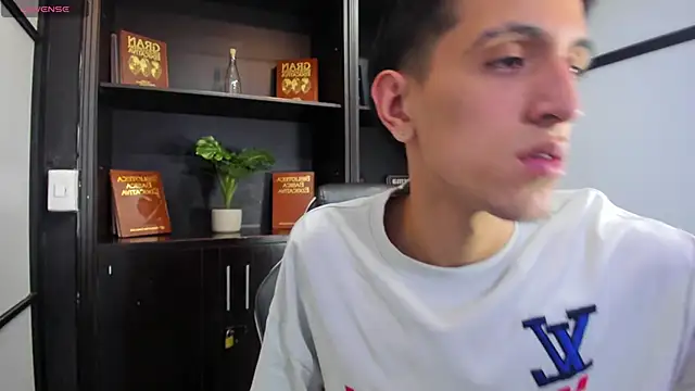 Snapshot of JackRibas_ chatting on 10-03-25, 04:20 JackRibas online show from 10-03-25, 04:20