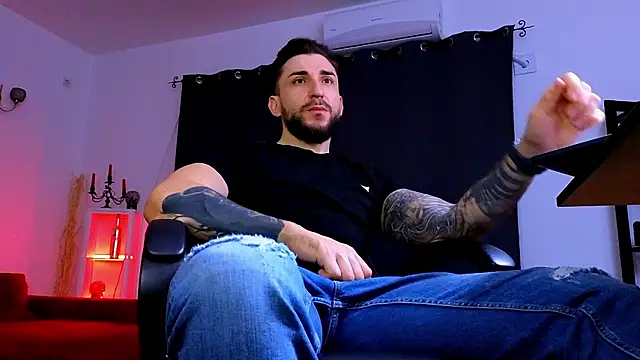 MightyAaron66 online show from 02-15-26, 03:47