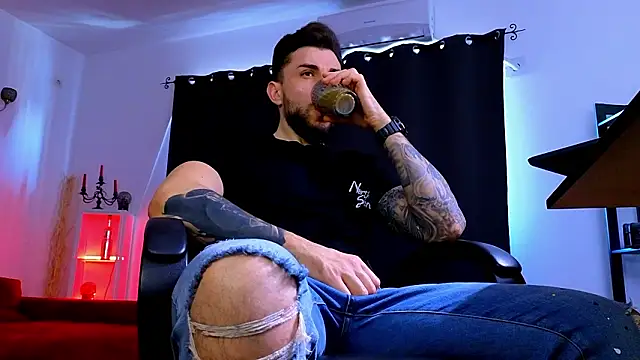 MightyAaron66 online show from 02-19-26, 07:15