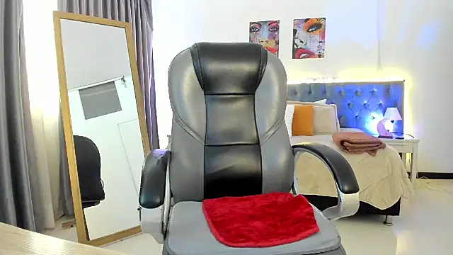 Tamy edwards online show from 09-24-25, 07:39