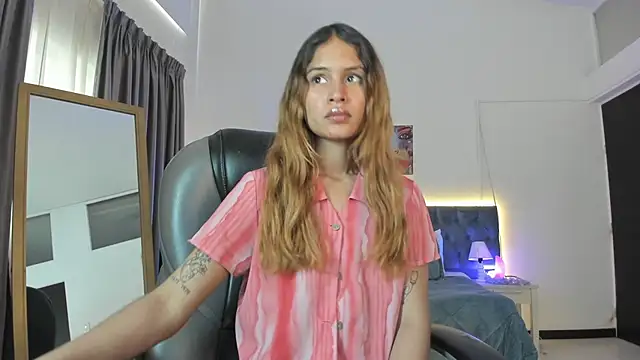 Tamy edwards online show from 12-16-25, 08:25