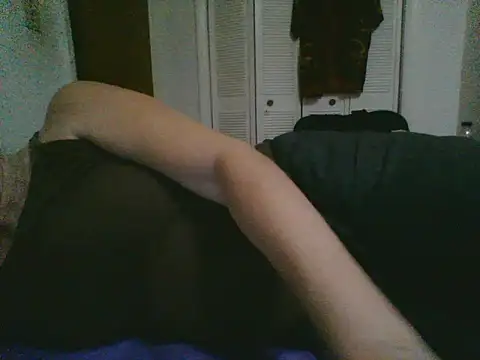 Emilylyn2501 online show from 10-25-25, 02:08