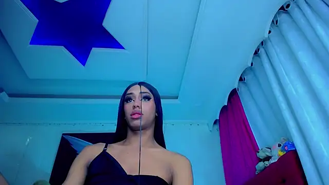 NahomiCamper online show from 02-08-25, 09:24