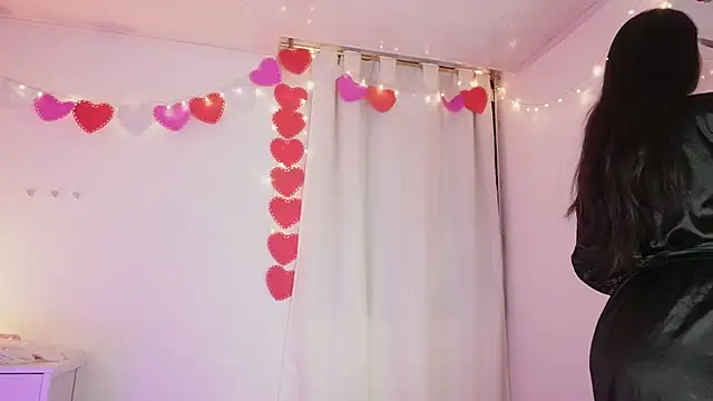 AbyWhitee online show from 07-30-26, 04:33
