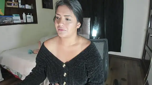 arianithaxox online show from 01-29-25, 04:36