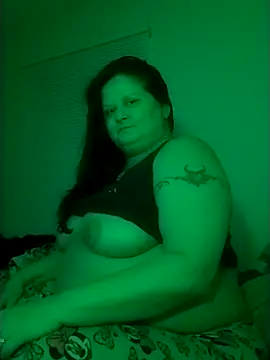 Snapshot of staceysmomfow chatting on 01-02-25, 12:02 staceysmomfow online show from 01-02-25, 12:02