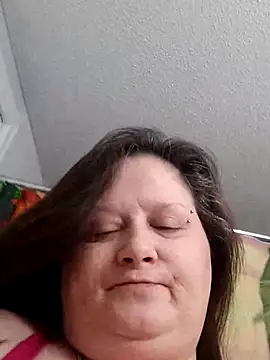 Snapshot of staceysmomfow chatting on 02-02-25, 06:10 staceysmomfow online show from 02-02-25, 06:10
