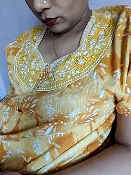 Snapshot of samitasharma chatting on 01-23-25, 07:00 samitasharma online show from 01-23-25, 07:00