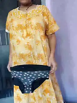 Snapshot of samitasharma chatting on 02-22-25, 06:28 samitasharma online show from 02-22-25, 06:28