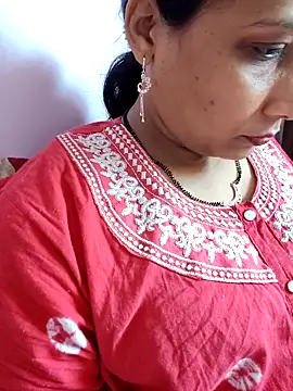 Snapshot of samitasharma chatting on 03-02-25, 08:05 samitasharma online show from 03-02-25, 08:05