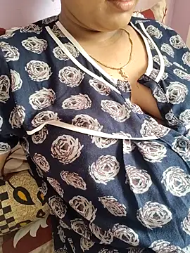 Snapshot of samitasharma chatting on 09-11-25, 05:18 samitasharma online show from 09-11-25, 05:18