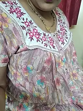 Snapshot of samitasharma chatting on 09-28-25, 06:41 samitasharma online show from 09-28-25, 06:41