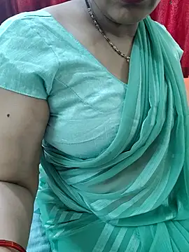 Snapshot of samitasharma chatting on 10-19-25, 02:45 samitasharma online show from 10-19-25, 02:45