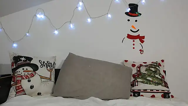 SweetMaddy888 online show from 12-14-24, 07:25