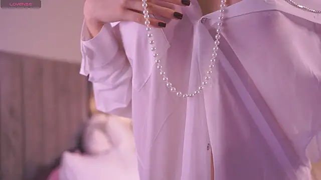 Snapshot of Tella_dream chatting on 01-19-25, 11:34 Tella dream online show from 01-19-25, 11:34