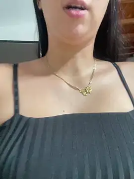 Snapshot of karla_nill chatting on 02-12-25, 06:40 karla nill online show from 02-12-25, 06:40