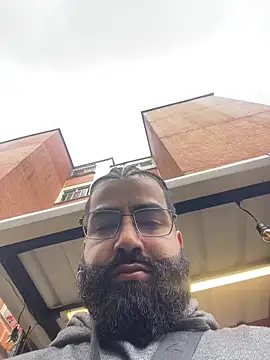 Lyon vach online show from 12-02-25, 01:50