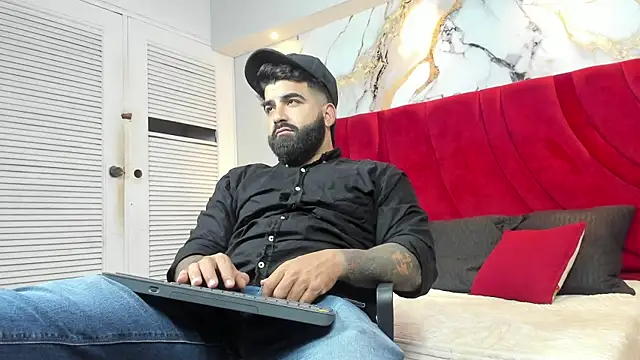 Lyon vach online show from 04-13-26, 12:54