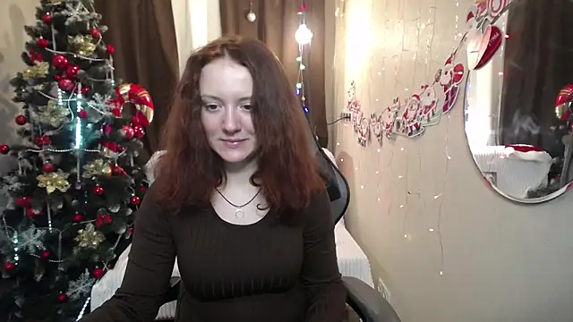 Snapshot of BarbaraStily chatting on 12-22-24, 03:22 BarbaraStily online show from 12-22-24, 03:22