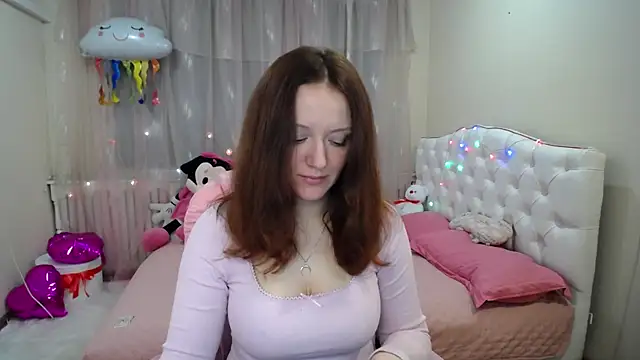 Snapshot of BarbaraStily chatting on 01-28-25, 08:14 BarbaraStily online show from 01-28-25, 08:14