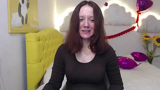 Snapshot of BarbaraStily chatting on 02-23-25, 05:18 BarbaraStily online show from 02-23-25, 05:18