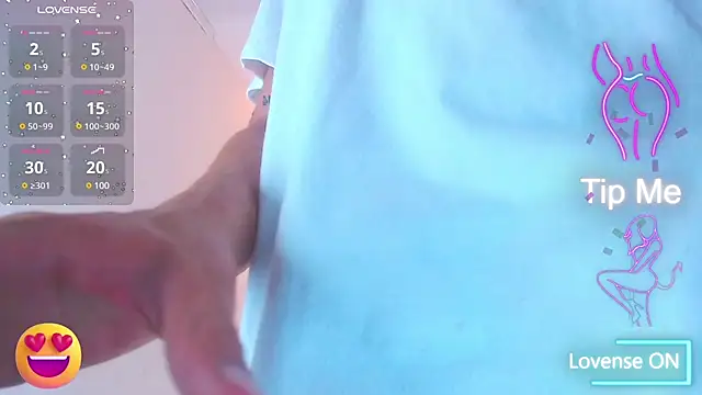 Snapshot of Molly_Spears chatting on 02-26-25, 11:30 Molly Spears online show from 02-26-25, 11:30