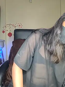 Black-Pearll online show from 04-07-26, 06:25