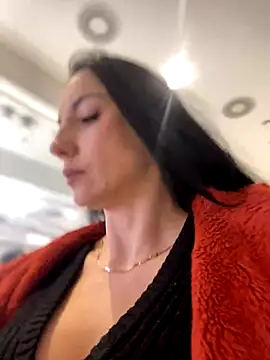 Roxana-Sexy online show from 12-07-24, 05:48