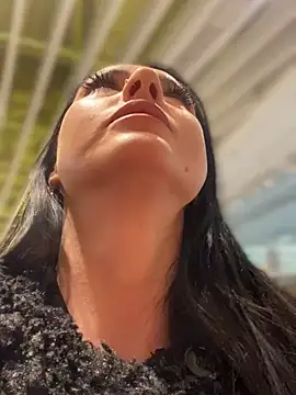 Roxana-Sexy online show from 01-10-25, 06:31