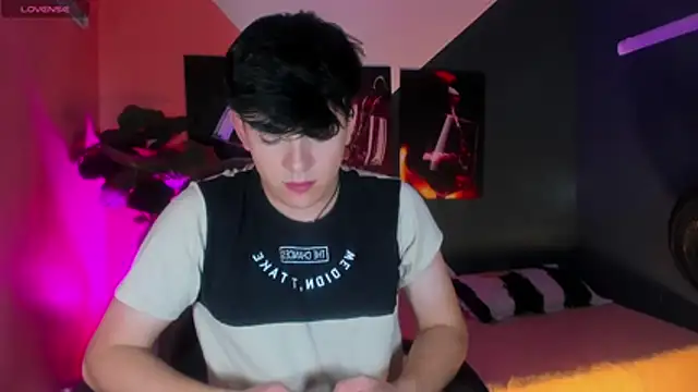 nolan twink1 online show from 12-13-24, 04:00