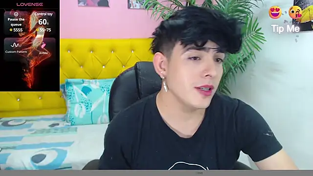 nolan twink1 online show from 02-18-25, 05:42