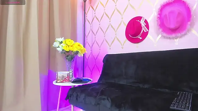ladylians online show from 12-18-24, 06:14