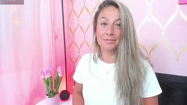 ladylians online show from 01-08-25, 05:37