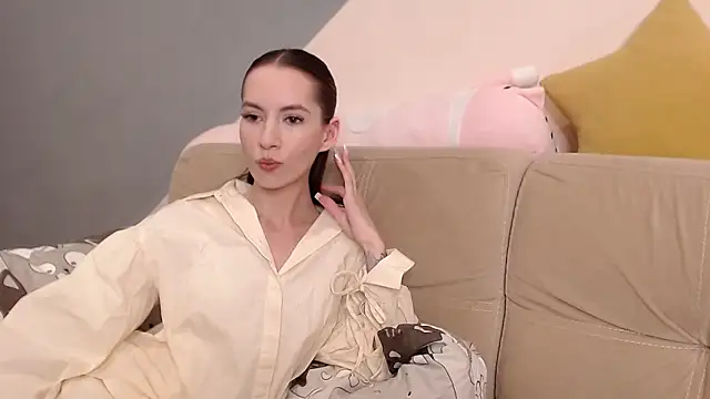 Snapshot of AmbrielHailey chatting on 06-21-26, 11:35 AmbrielHailey online show from 06-21-26, 11:35