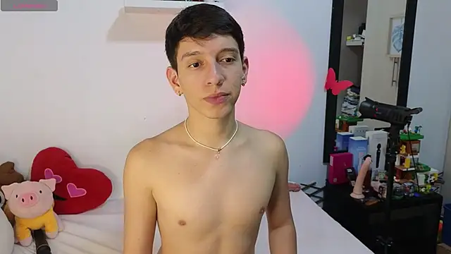 milky  boy  online show from 04-13-26, 11:43