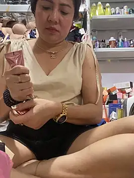 Cesywet online show from 03-23-25, 06:16