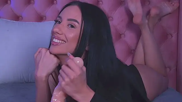 HaylieMilf online show from 10-25-25, 04:13