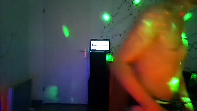 Snapshot of brunoguunot chatting on 01-30-25, 07:26 brunoguunot online show from 01-30-25, 07:26