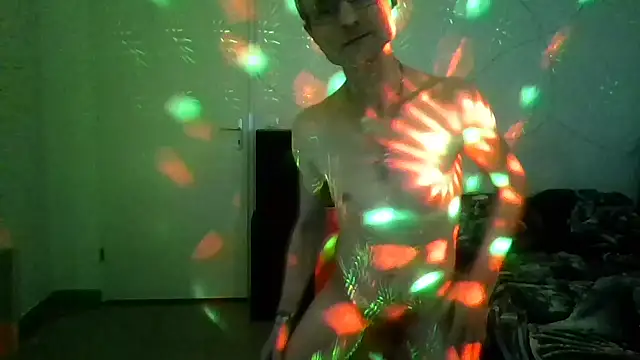 Snapshot of brunoguunot chatting on 03-15-25, 09:38 brunoguunot online show from 03-15-25, 09:38